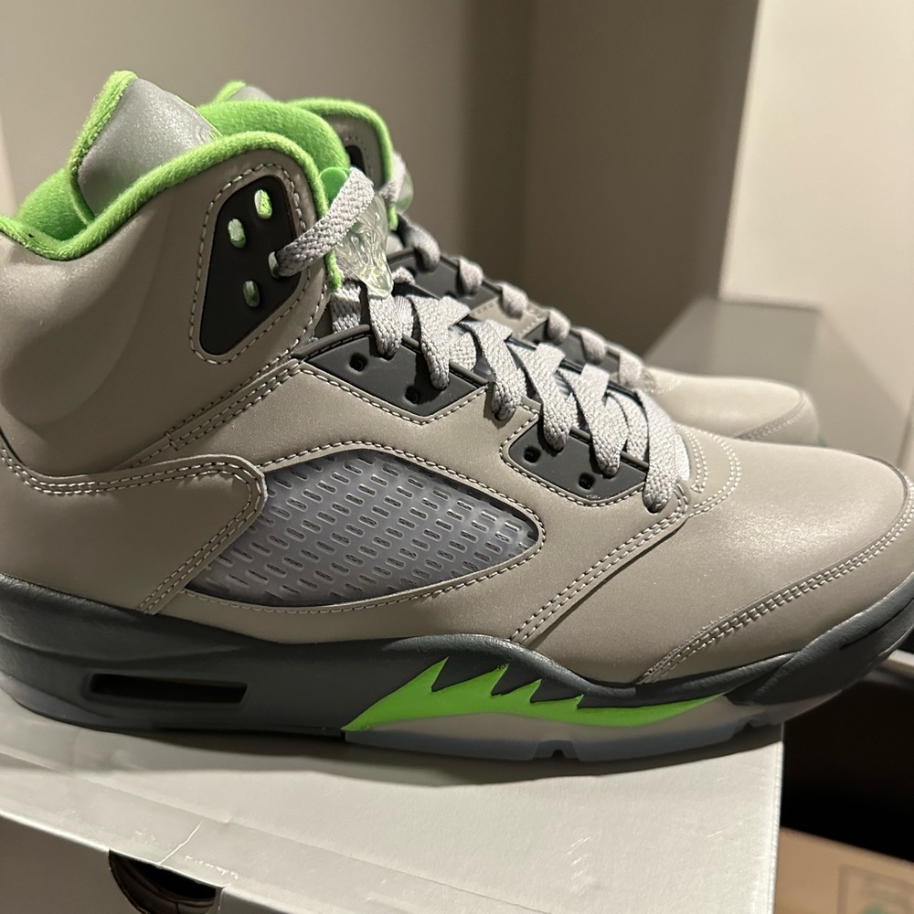 Green Bean Reflective Jordan 5 Retro (Brand New)